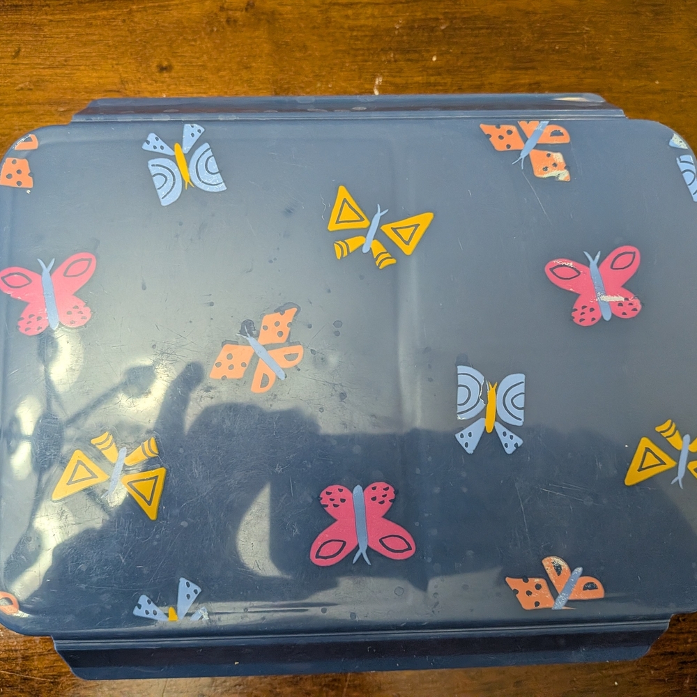 3 Colorful Stackable Lunch Boxes - Picture 2 of 12